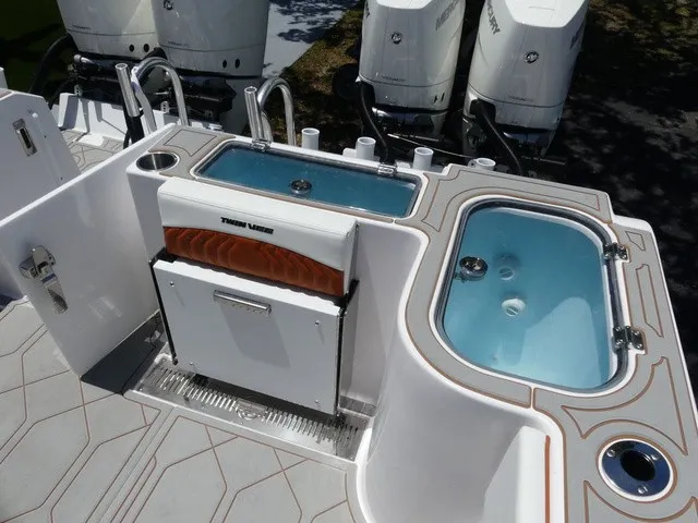 Slide: The Image of Twin Vee 400 GFX CC 2027 - 23