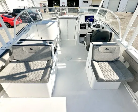 Slide: The Image of Sea Pro 240 Dual Console 2027 - 3