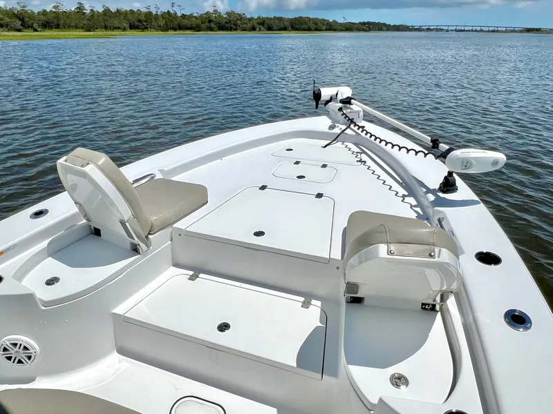 Slide: The Image of Sportsman Masters 267 Bay Boat 2021 - 20