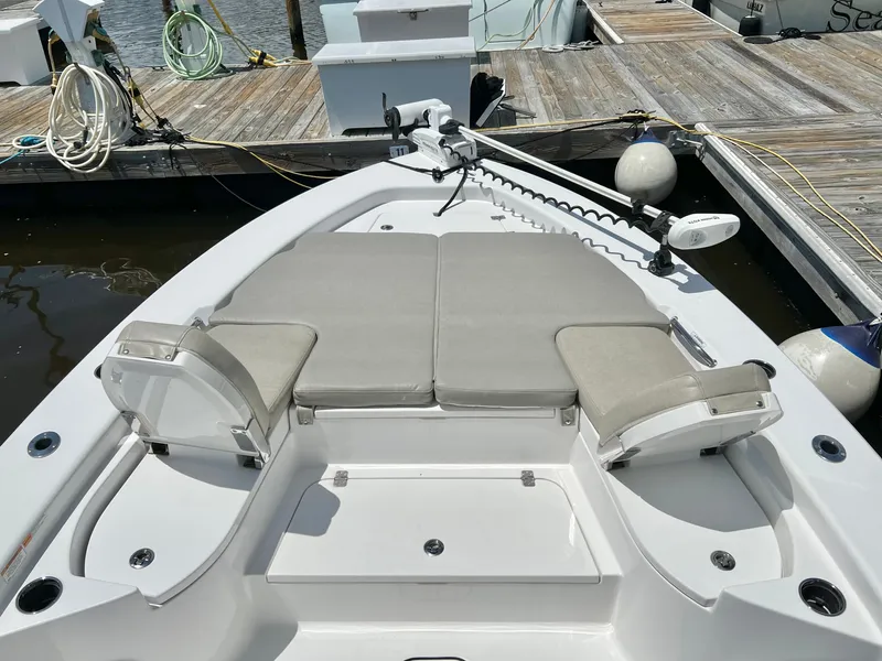 Slide: The Image of Sportsman Masters 267 Bay Boat 2021 - 34