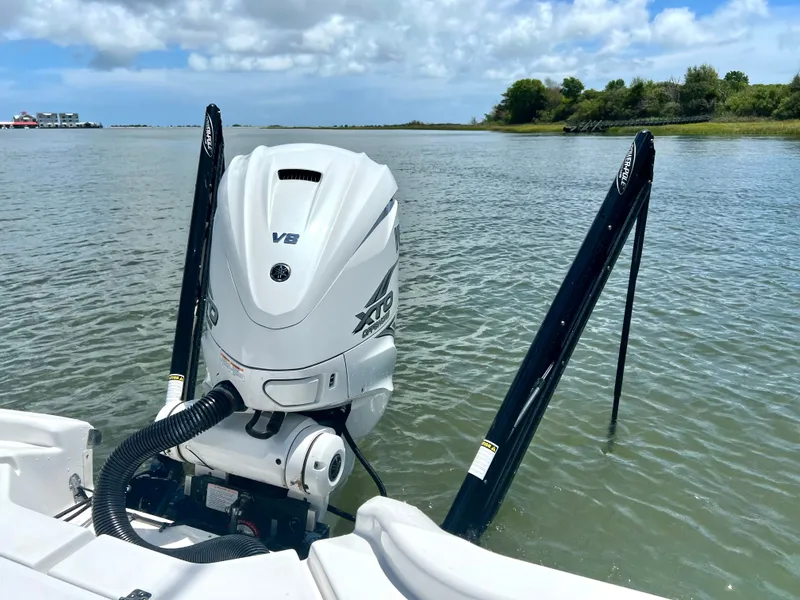Slide: The Image of Sportsman Masters 267 Bay Boat 2021 - 90