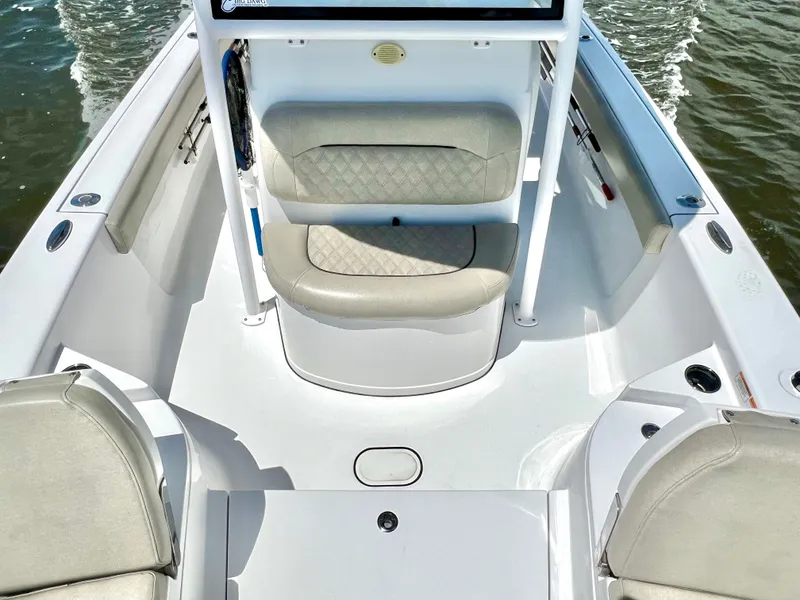 Slide: The Image of Sportsman Masters 267 Bay Boat 2021 - 38