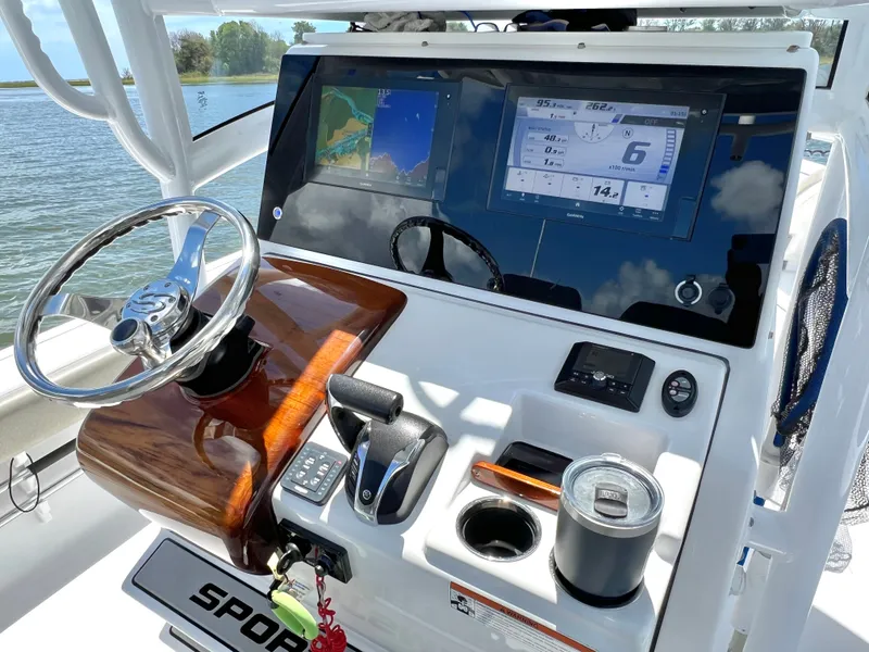 Slide: The Image of Sportsman Masters 267 Bay Boat 2021 - 62