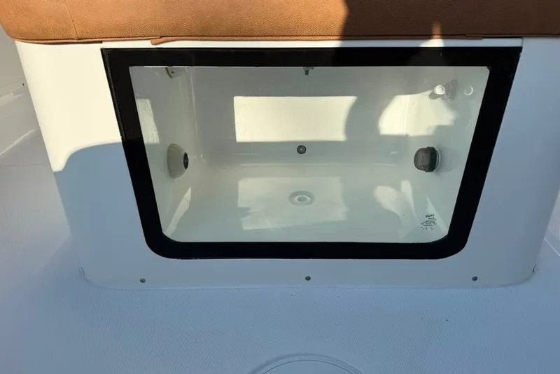 Slide: The Image of 2024 Sea Hunt Gamefish 30CB livewell with transparent viewing window. - 16