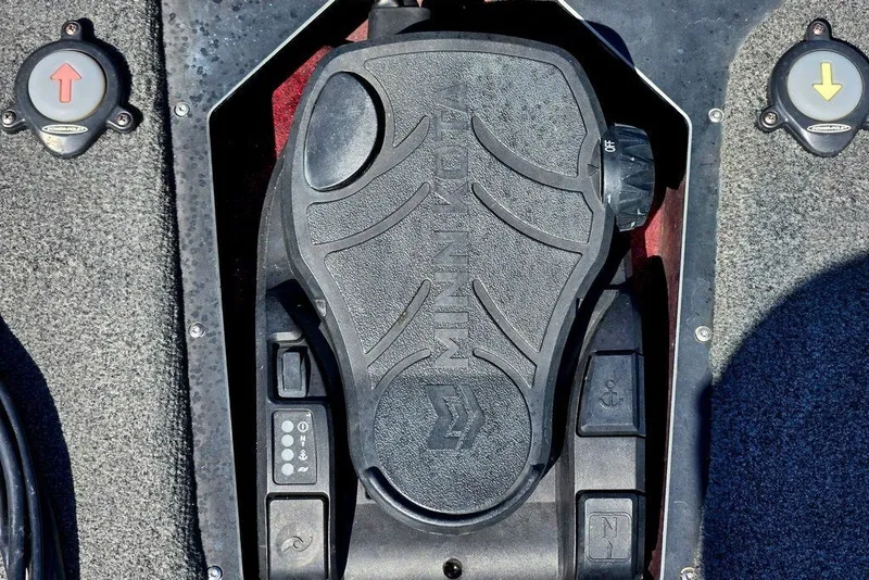 Slide: The Image of Foot pedal control on 2026 Skeeter ZXR21 boat, featuring Minn Kota branding. - 2