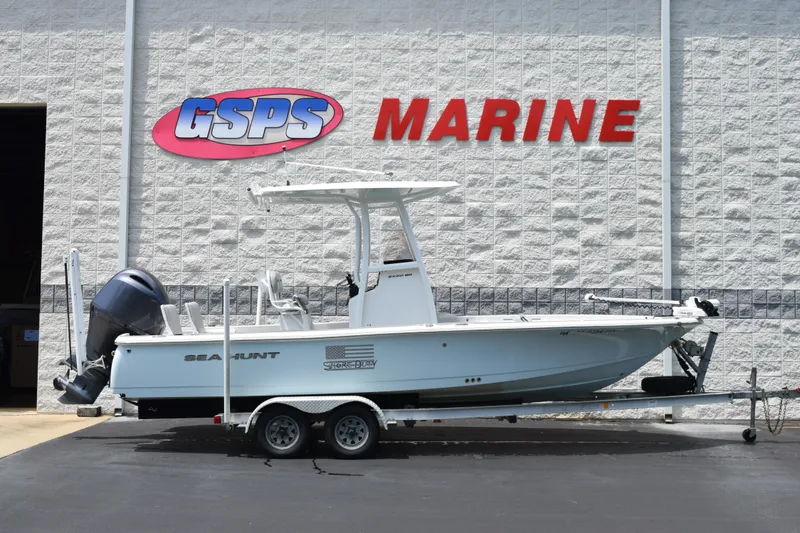 The Image of 2016 Sea Hunt BX22BR boat on trailer at GSPS Marine dealership. - 1
