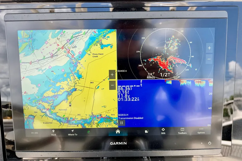 Slide: The Image of Garmin marine navigation display on a 2018 Wellcraft 302 Fisherman boat. - 20