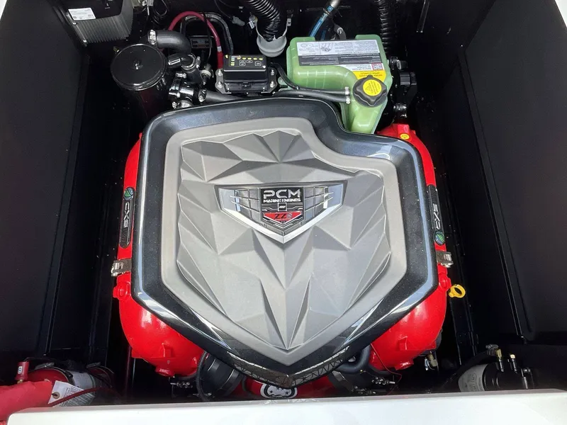 Slide: The Image of Nautique G25 2027 - 9