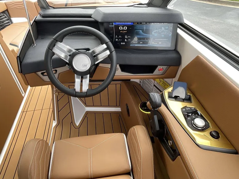 Slide: The Image of Nautique G25 2027 - 22