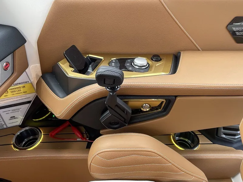 Slide: The Image of Nautique G25 2027 - 26