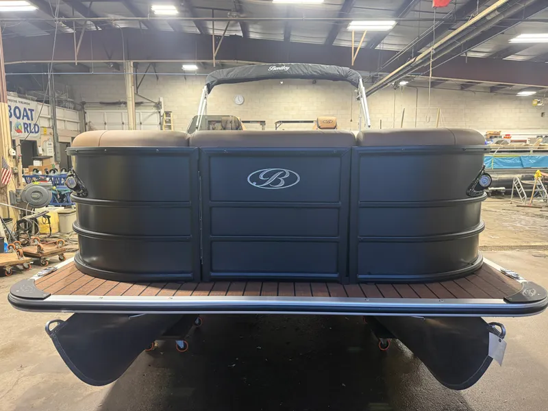 Slide: The Image of Bentley Pontoons Legacy 220 Navigator Quad Lounge & Honda 4-Stroke EFI 2026 - 35