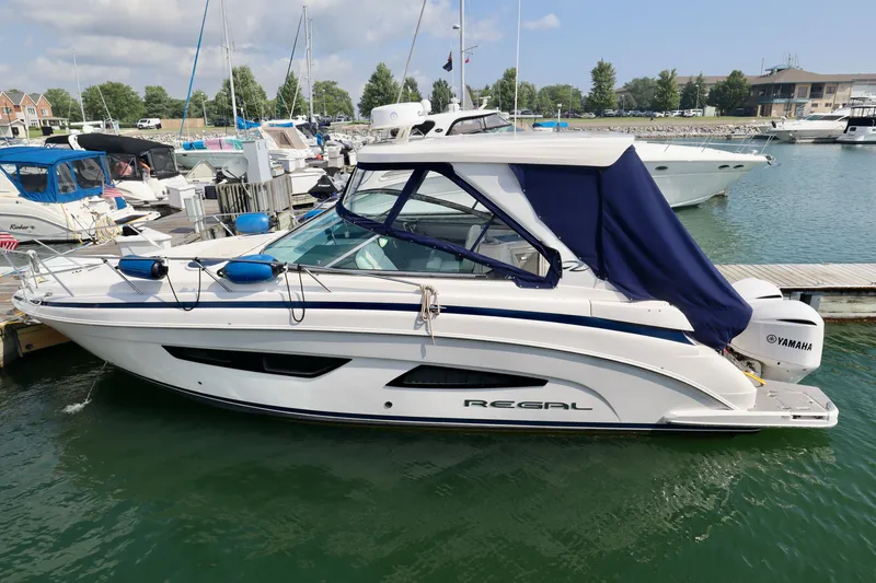Slide: The Image of Regal 33 XO 2020 - 88