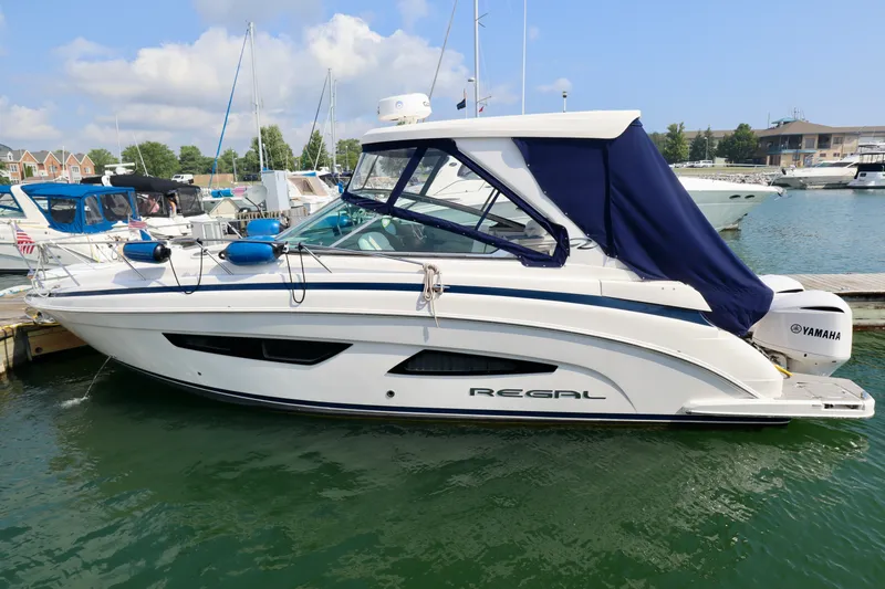 The Image of Regal 33 XO 2020 - 0