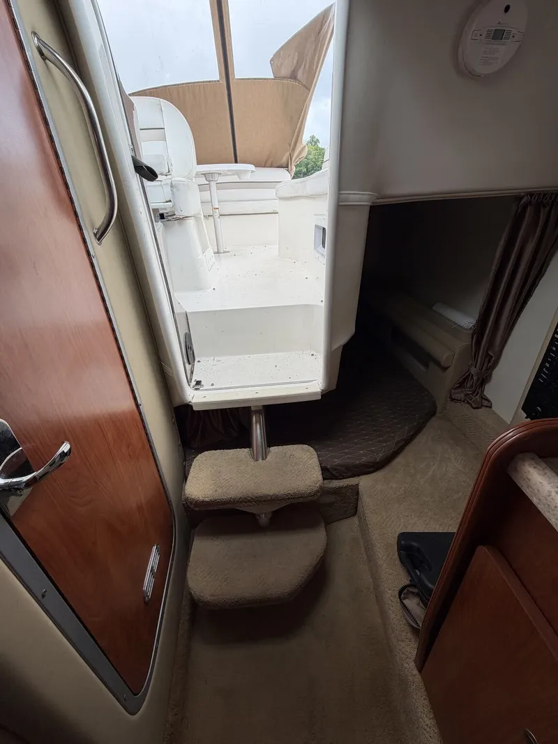 Slide: The Image of Rinker Express Cruiser 250 2007 - 13