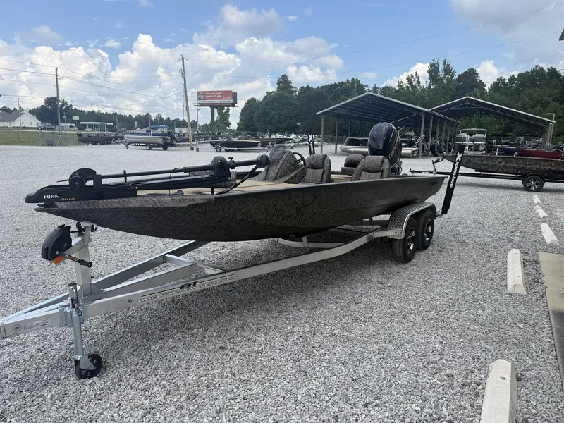 Slide: The Image of Xpress Hyper-Lift Bass Series H20 BASS 2027 - 10