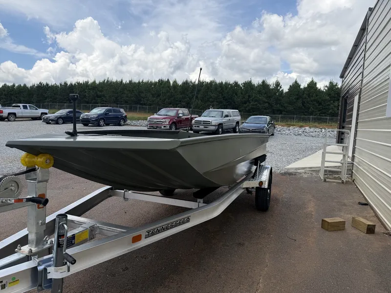 Slide: The Image of Edge Boats Sportsman 553DB 2027 - 4