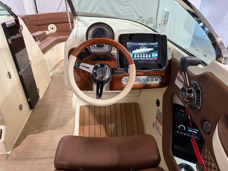 Slide: The Image of Chris-Craft Launch 28 GT 2022 - 23