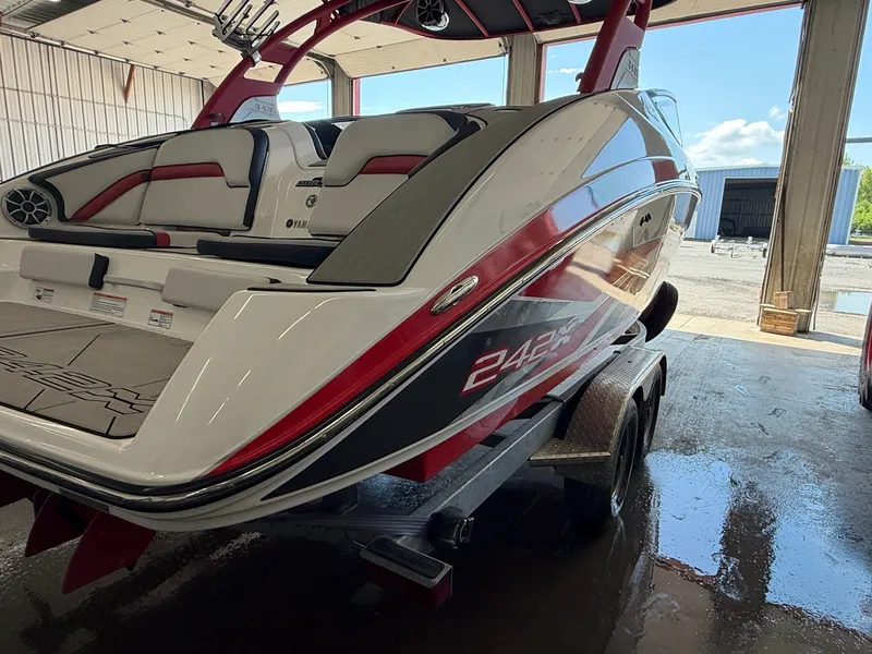 Slide: The Image of Yamaha 242X 2020 - 4