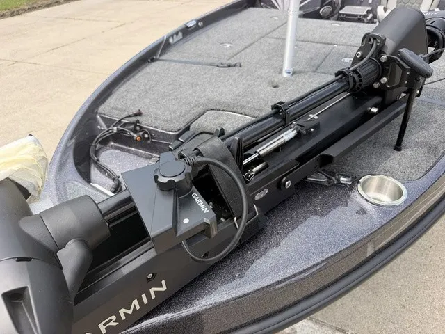 Slide: The Image of Bass Cat Cougar FTD SP 2027 - 14