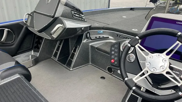 Slide: The Image of Ranger Z521 Comanche 2018 - 4