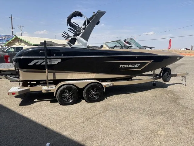 The Image of MB Sports F22 Tomcat 2017 - 1