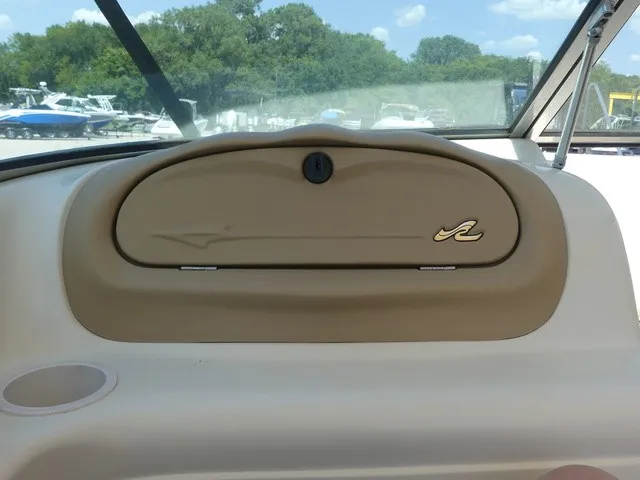 Slide: The Image of Sea Ray 180 Bow Rider 2001 - 14
