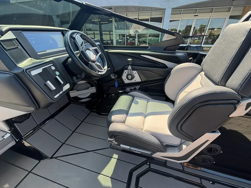Slide: The Image of Supra SV 400 2024 - 30