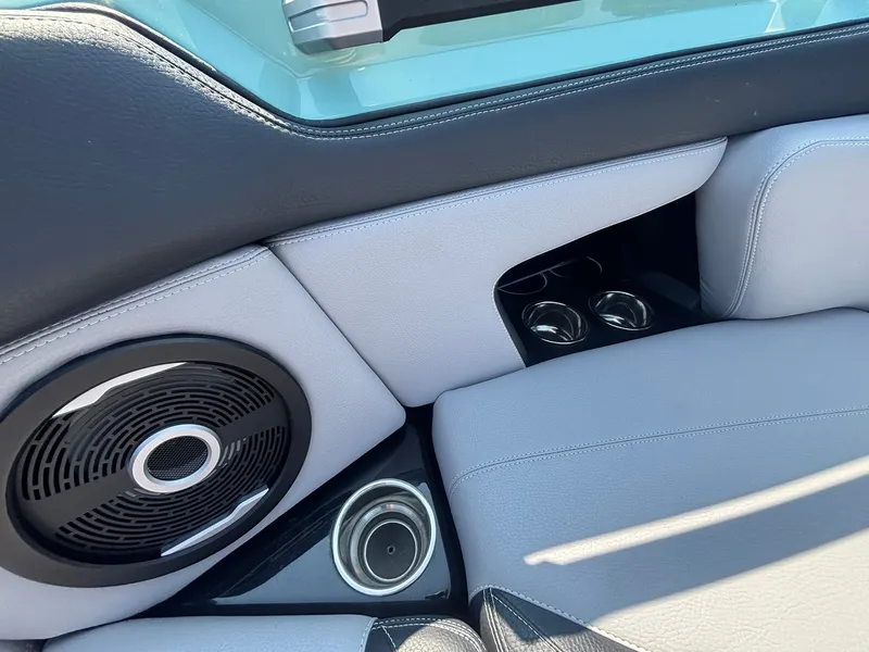 Slide: The Image of Supra SV 400 2024 - 40