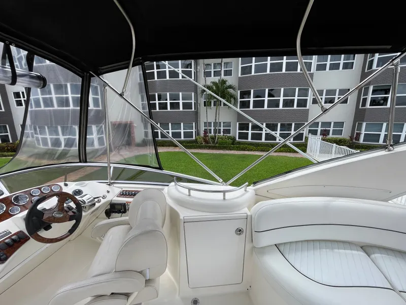 Slide: The Image of Meridian 341 Sedan 2008 - 37