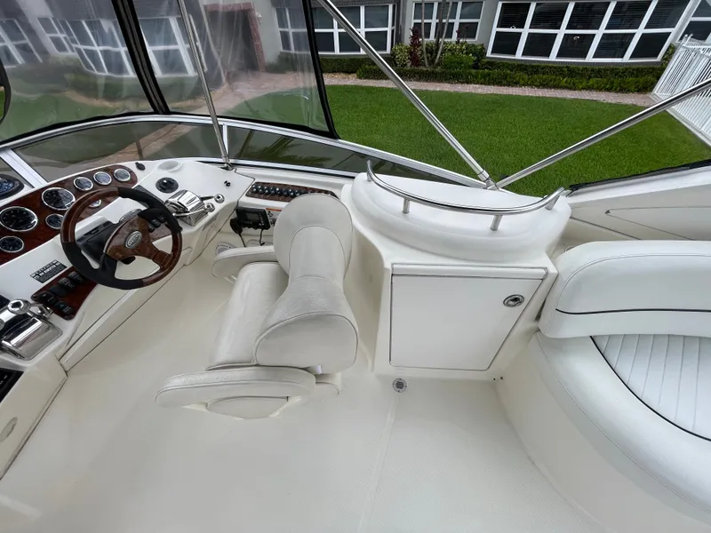 Slide: The Image of Meridian 341 Sedan 2008 - 29