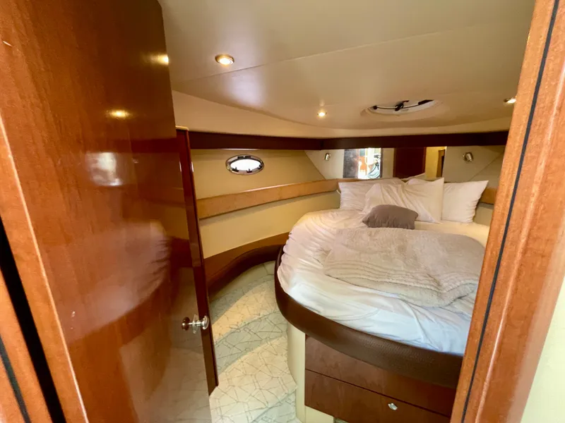 Slide: The Image of Meridian 341 Sedan 2008 - 82