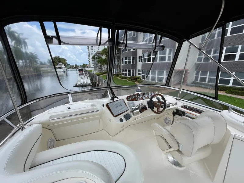 Slide: The Image of Meridian 341 Sedan 2008 - 24