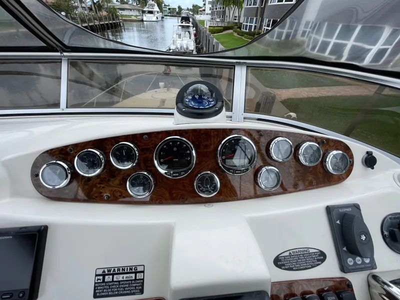 Slide: The Image of Meridian 341 Sedan 2008 - 31