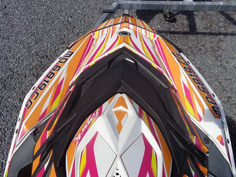 Slide: The Image of Sea-Doo Spark™ 3up 900 H.O. ACE™ iBR Convenience Package 2014 - 9