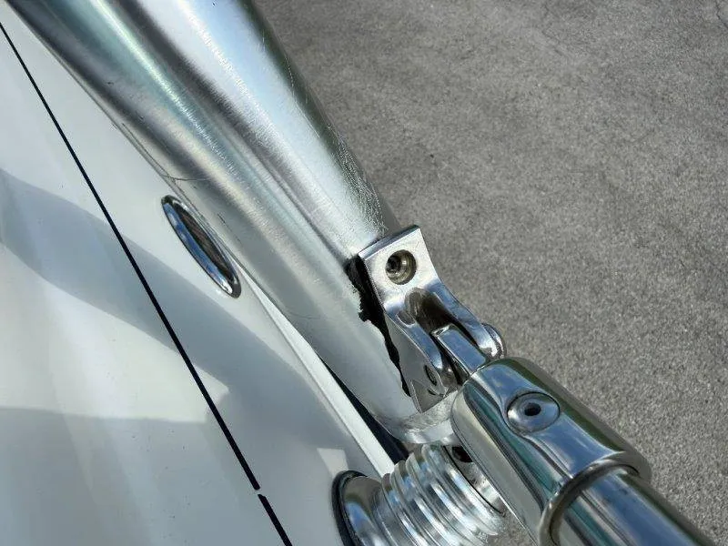 Slide: The Image of Crownline Boats 240 EX 2004 - 101
