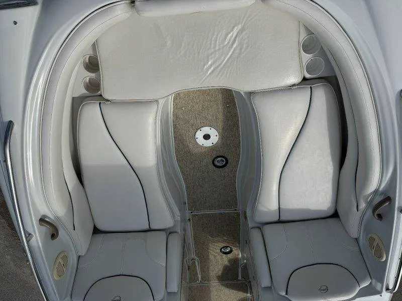Slide: The Image of Crownline Boats 240 EX 2004 - 69