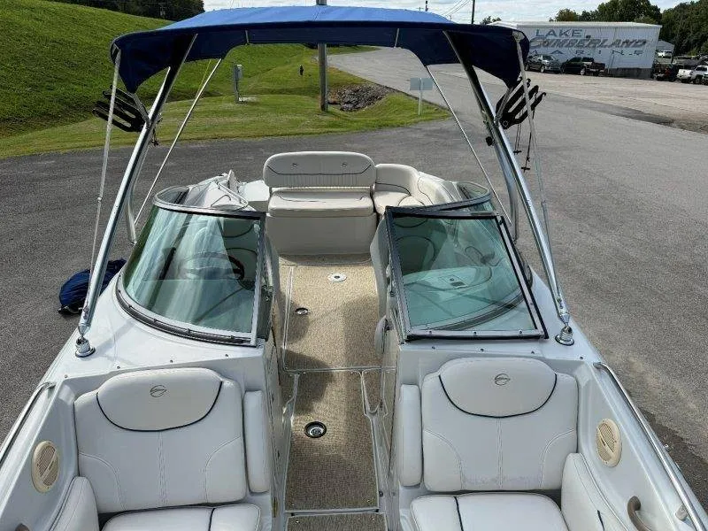 Slide: The Image of Crownline Boats 240 EX 2004 - 65