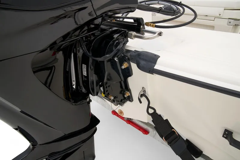 Slide: The Image of Mako Pro Skiff 15 CC 2026 - 36