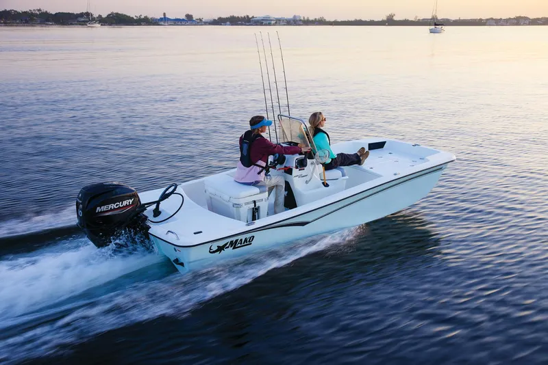 Slide: The Image of Mako Pro Skiff 15 CC 2026 - 40