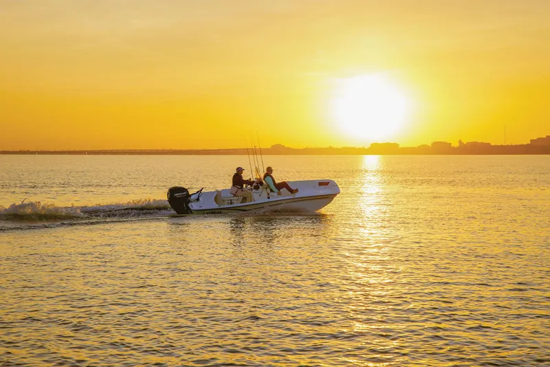 Slide: The Image of Mako Pro Skiff 15 CC 2026 - 48