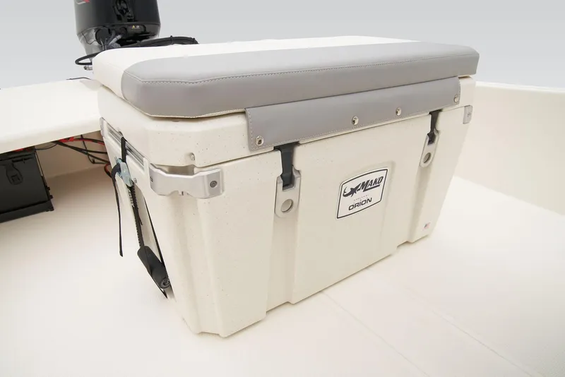 Slide: The Image of Mako Pro Skiff 15 CC 2026 - 21