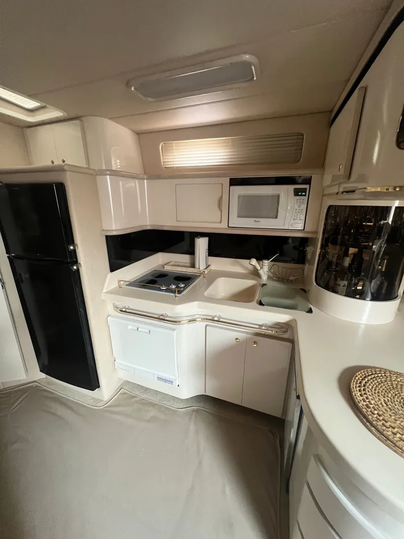 Slide: The Image of Sea Ray 500 Sundancer 1996 - 14