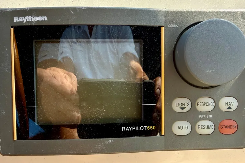 Slide: The Image of Raytheon Raypilot 650 autopilot control panel on 2000 Sea Ray 380 Aft Cabin yacht. - 26