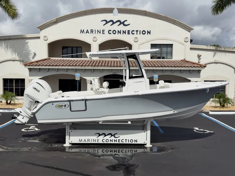 The Image of Sea Hunt Ultra 235SE 2027 - 1