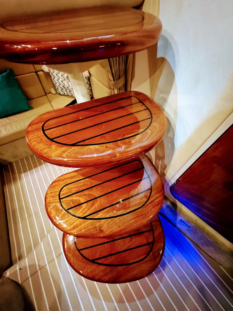 Slide: The Image of Sea Ray Sundancer 320 2007 - 37