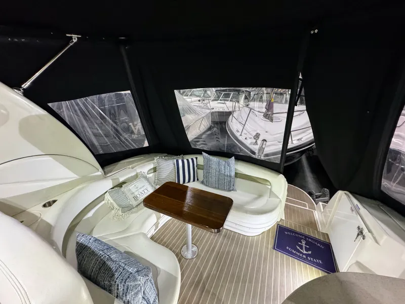 Slide: The Image of Sea Ray Sundancer 320 2007 - 16