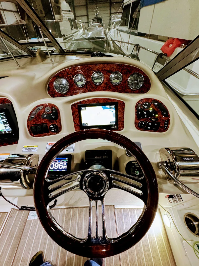 Slide: The Image of Sea Ray Sundancer 320 2007 - 11