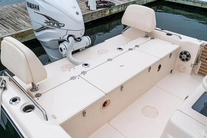 Slide: The Image of Manufacturer Provided Image: 2023 Grady-White 281 Coastal Explorer boat with Yamaha XTO engine at dock. - 50