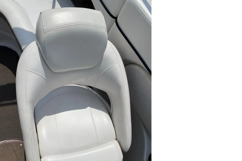 Slide: The Image of White leather seat on 2008 Four Winns H220 boat, showcasing luxury and comfort. - 34