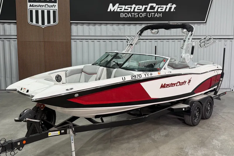 The Image of MasterCraft X46 2017 - undefined